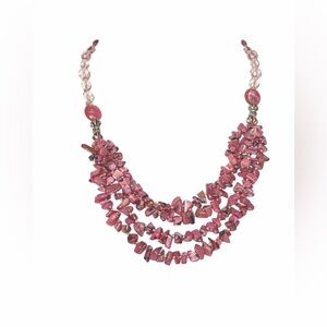 💖 Pink Statement Necklace – Multi-Strand Stone & Heart Clasp Beaded Choker